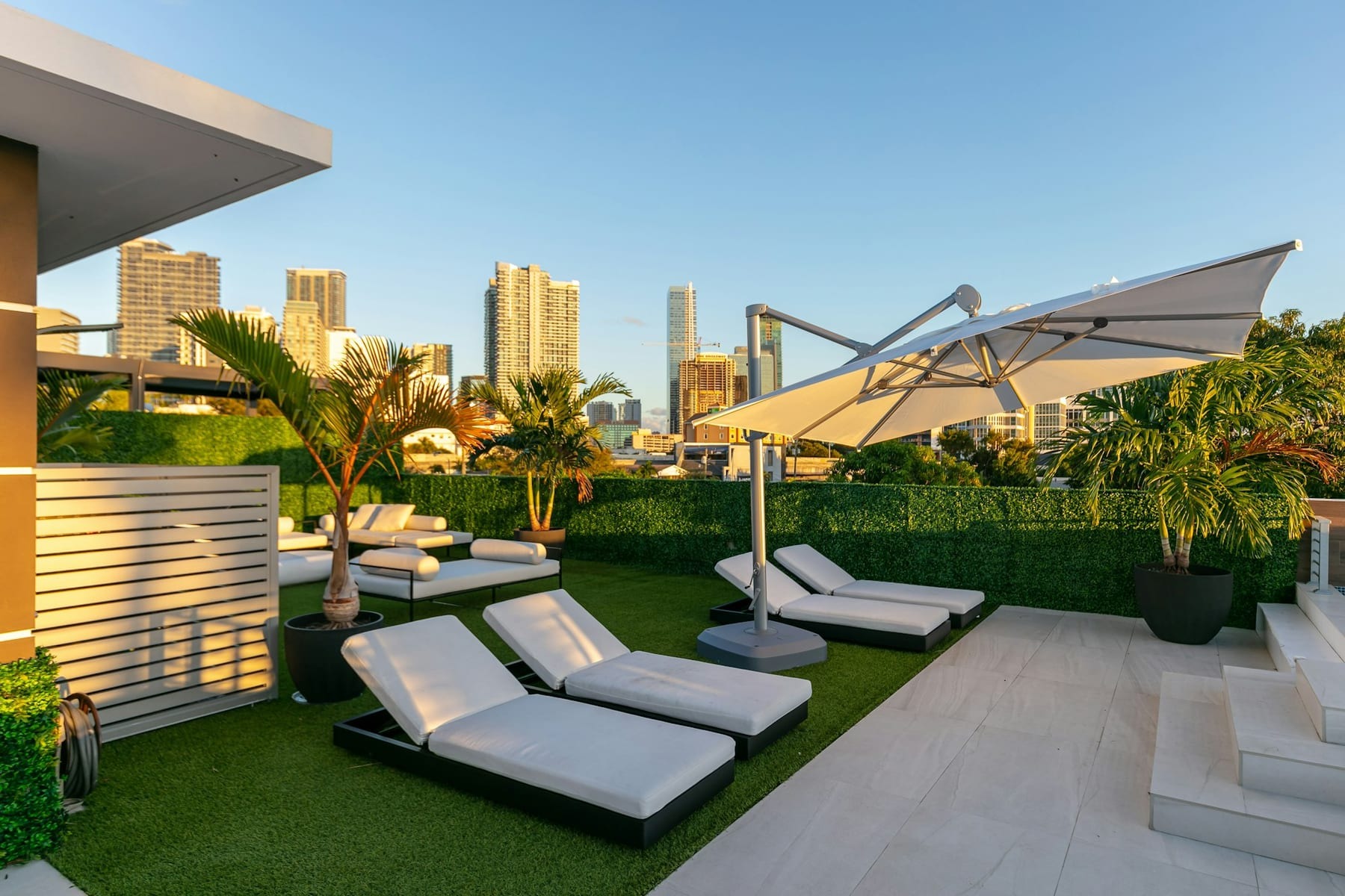 Villa Jasmine, luxury villa in Brickell, photo 1
