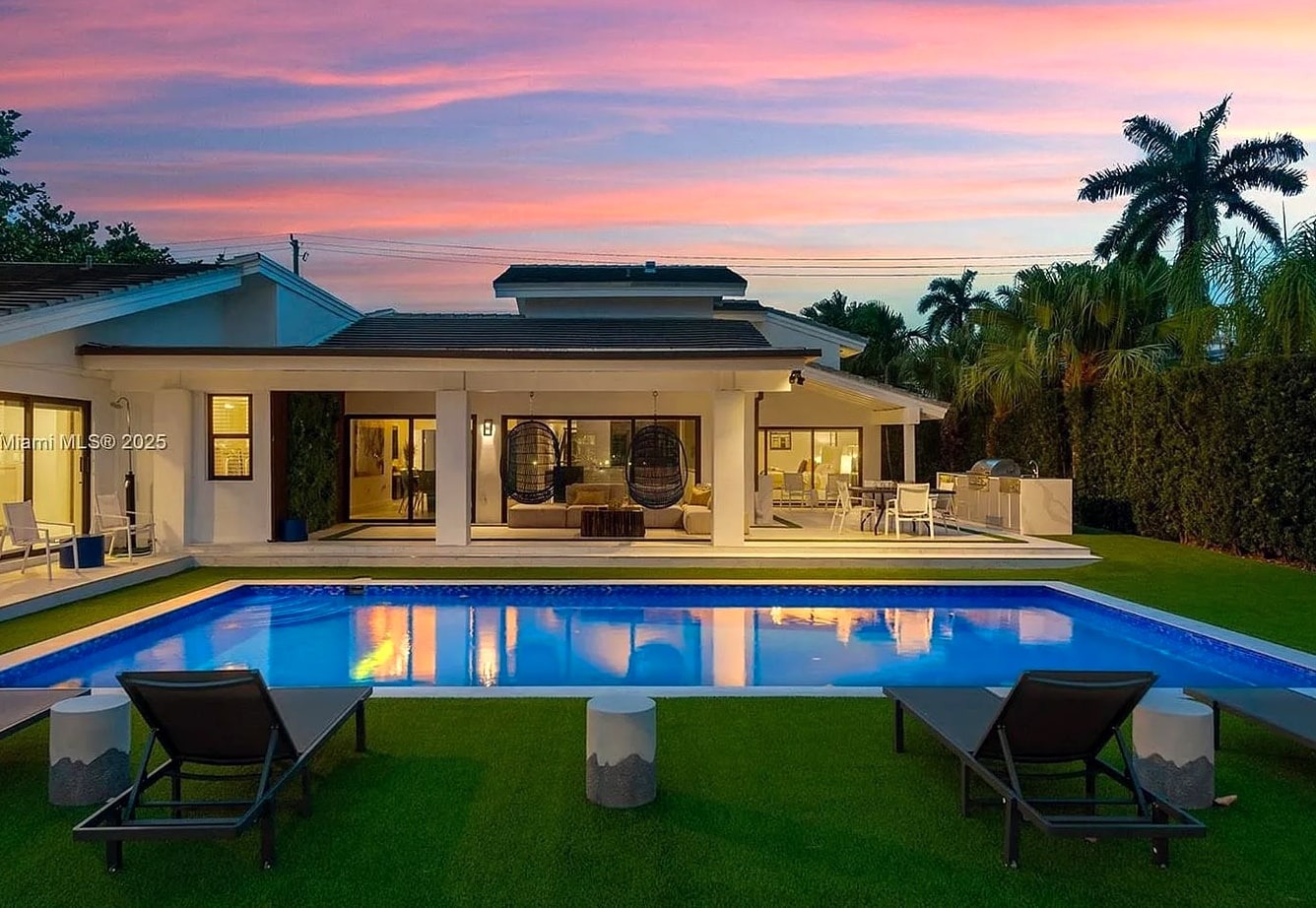 Villa Calypso, luxury villa in Hallandale Beach, photo 1