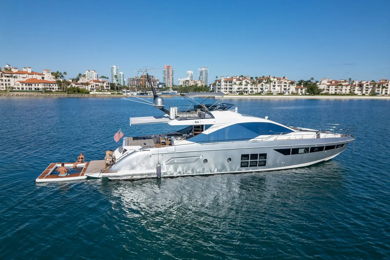Azimut S7 72, photo 1 of 30