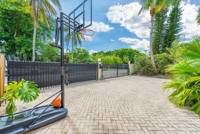 Villa Oleander, luxury villa in Miami Shores, photo 11