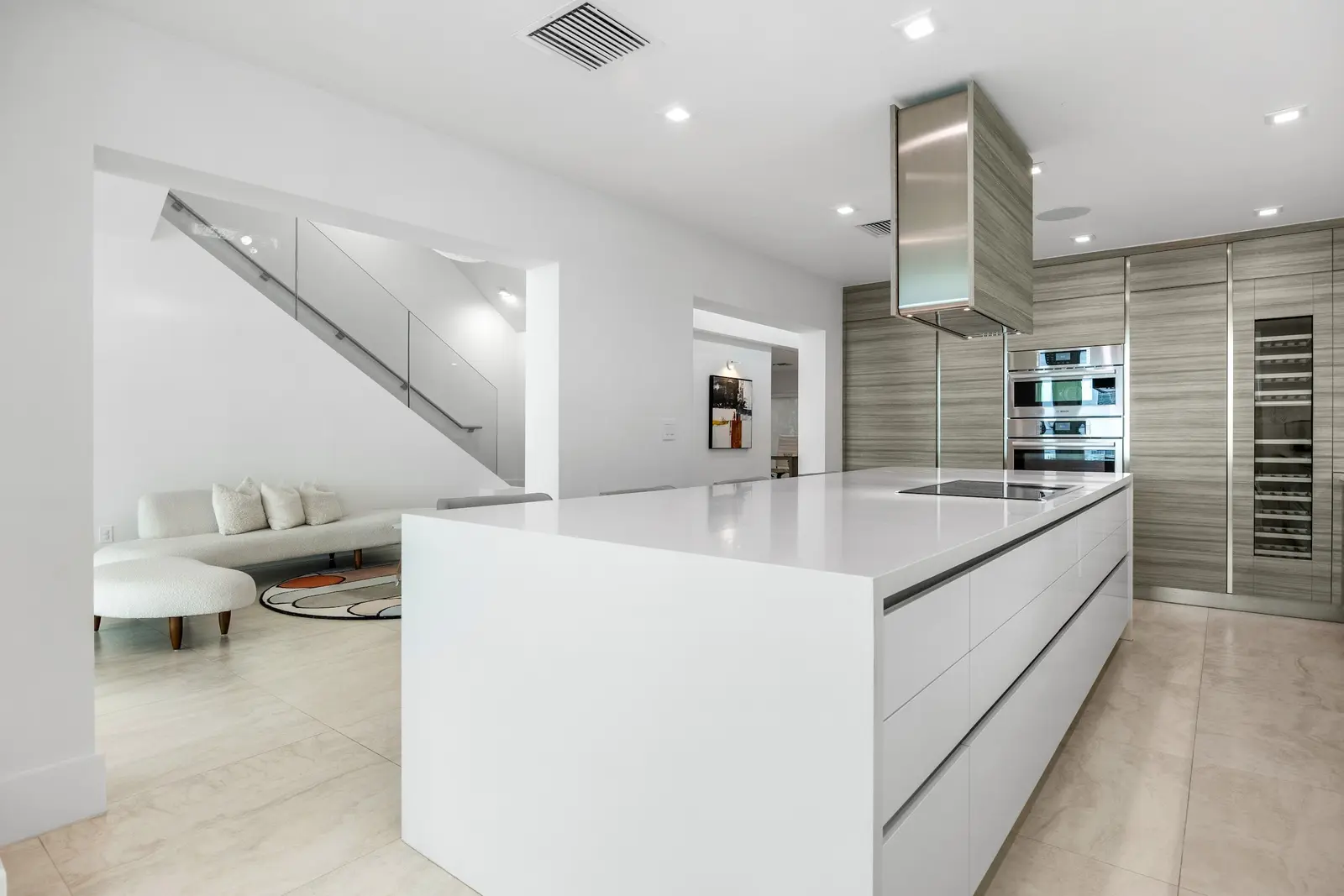 Villa Brisa, luxury villa in Sunny Isles, photo 13