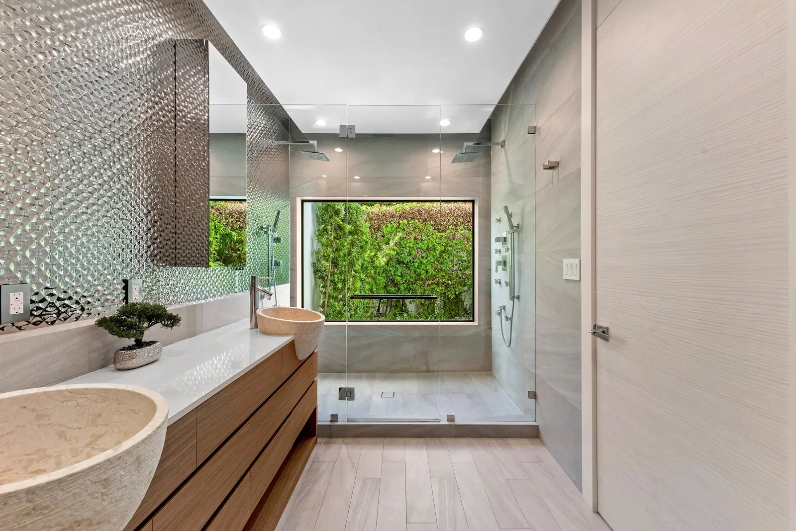 Villa Fiora, luxury villa in North Miami Beach, photo 16
