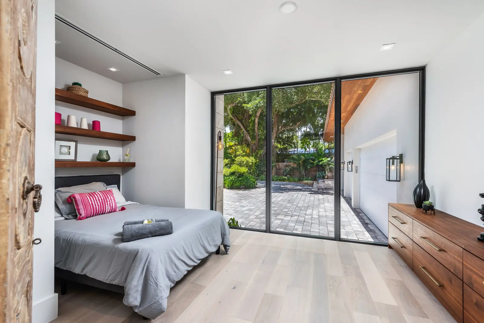 Villa Lotus, luxury villa in Miami Shores, photo 17