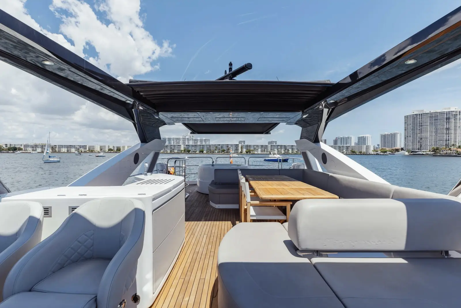 Sunseeker 80 flybridge lounge and helm