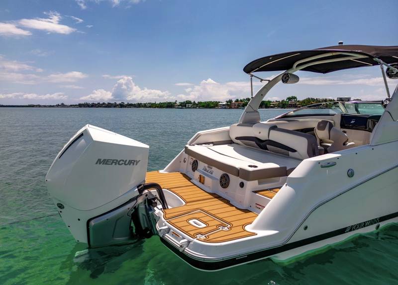 Four Winns 28 stern and swim platform with twin outboards