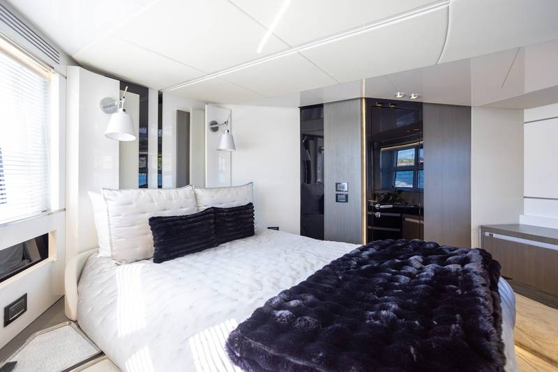 Azimut S7 72, photo 24 of 30
