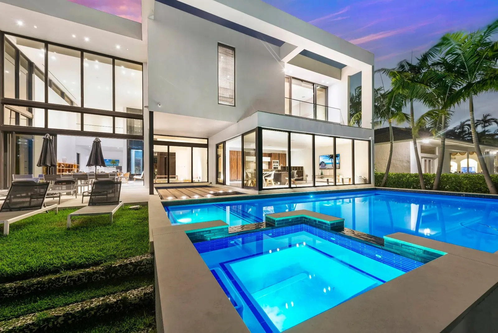 Villa Aurora, luxury villa in Hallandale Beach, photo 4