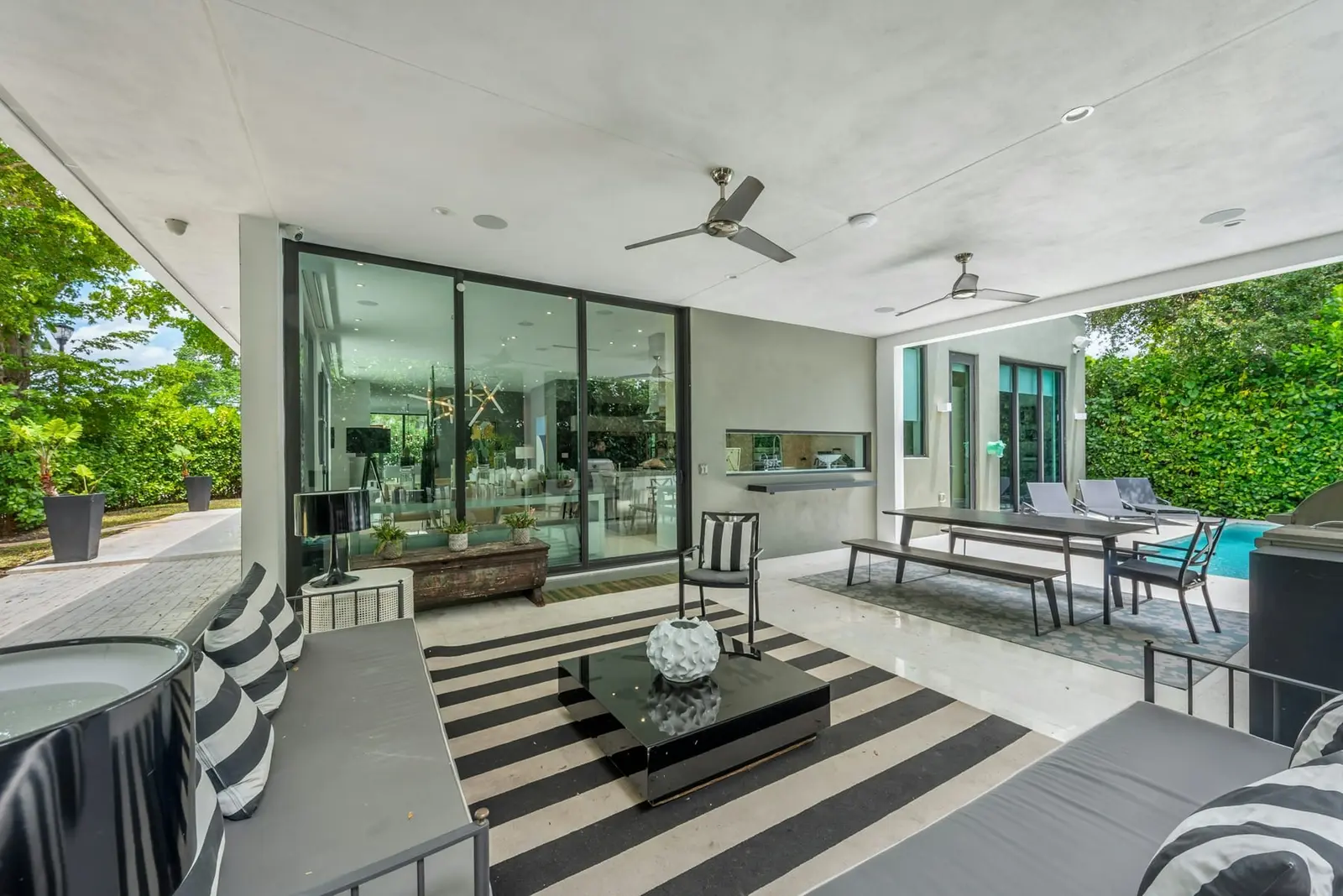 Villa Indigo, luxury villa in Design District, photo 4