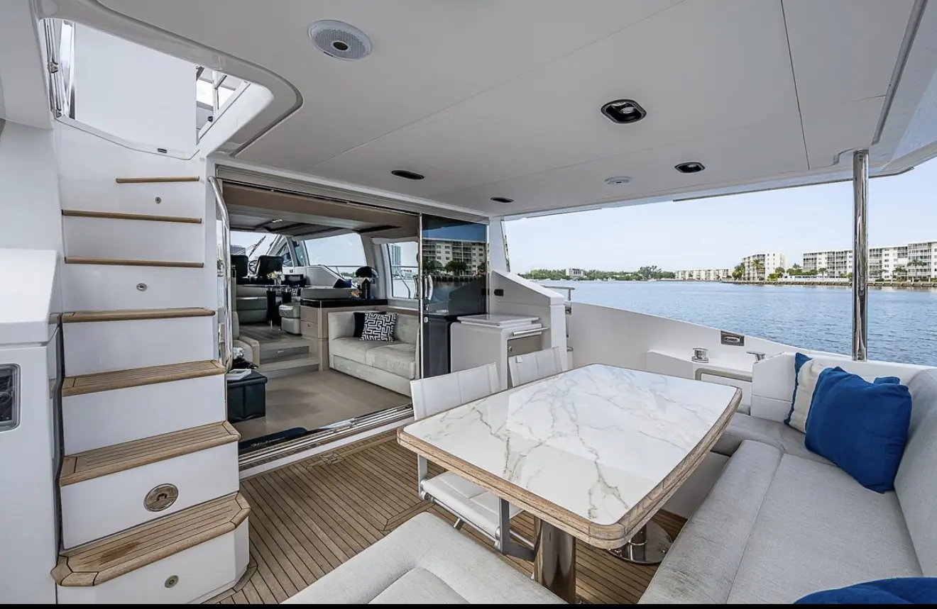 Azimut 70 "ALEV" dining table and galley