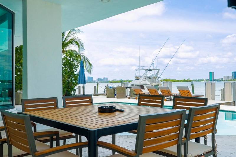 Villa Isla, luxury villa in North Bay Village, photo 5