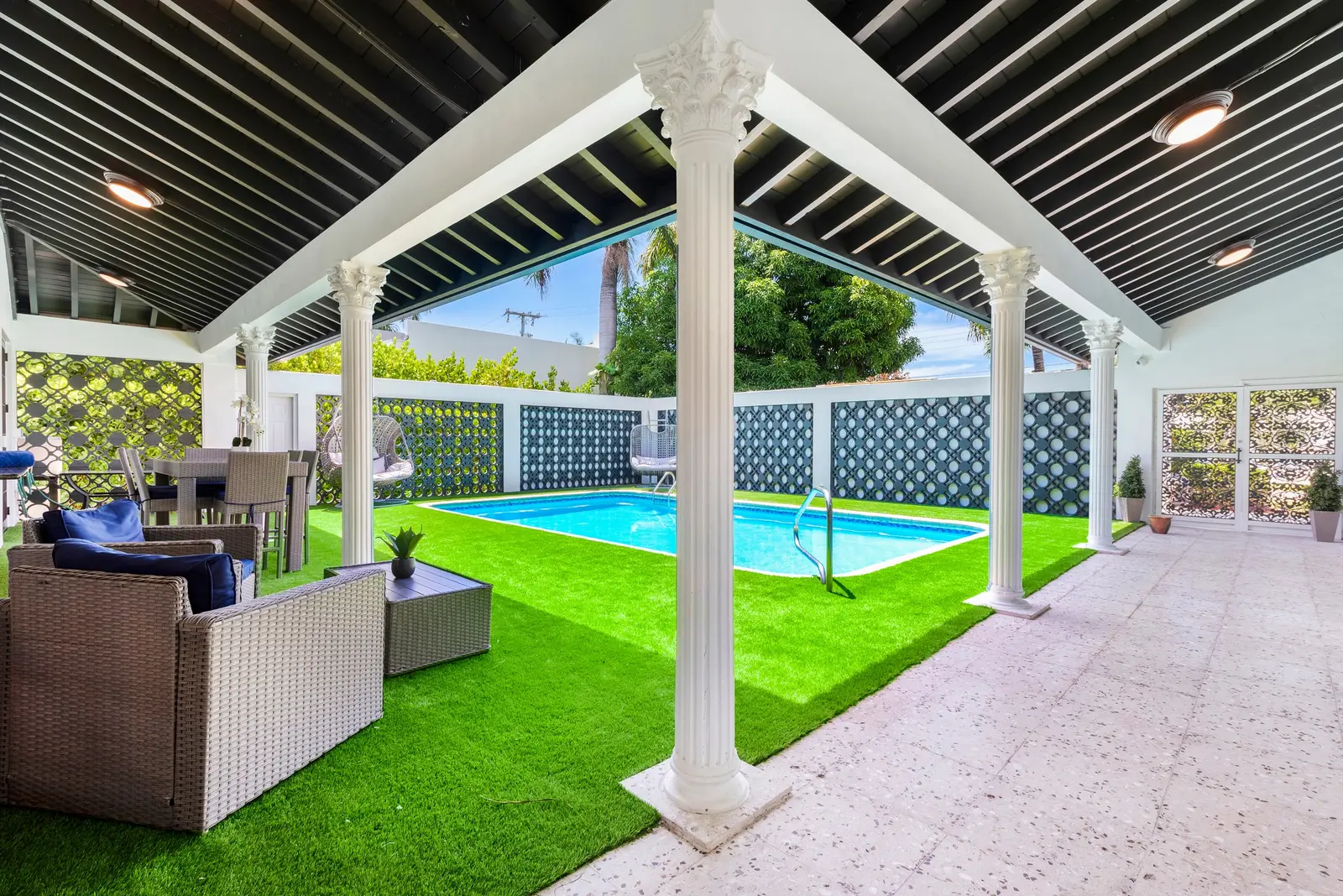 Villa Mirabel, luxury villa in Hallandale Beach, photo 7