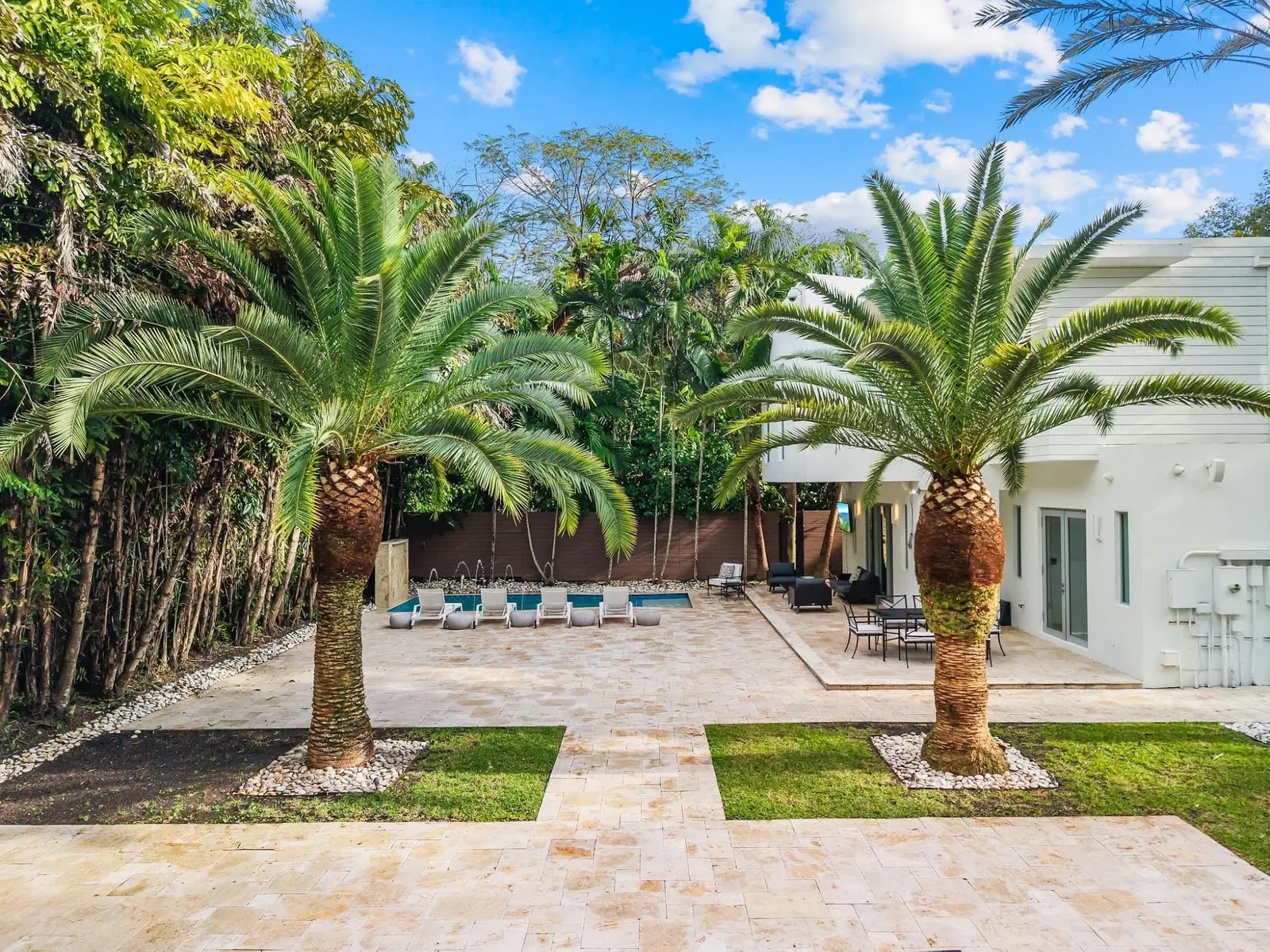 Villa Linnea, luxury villa in Coral Gables, photo 9