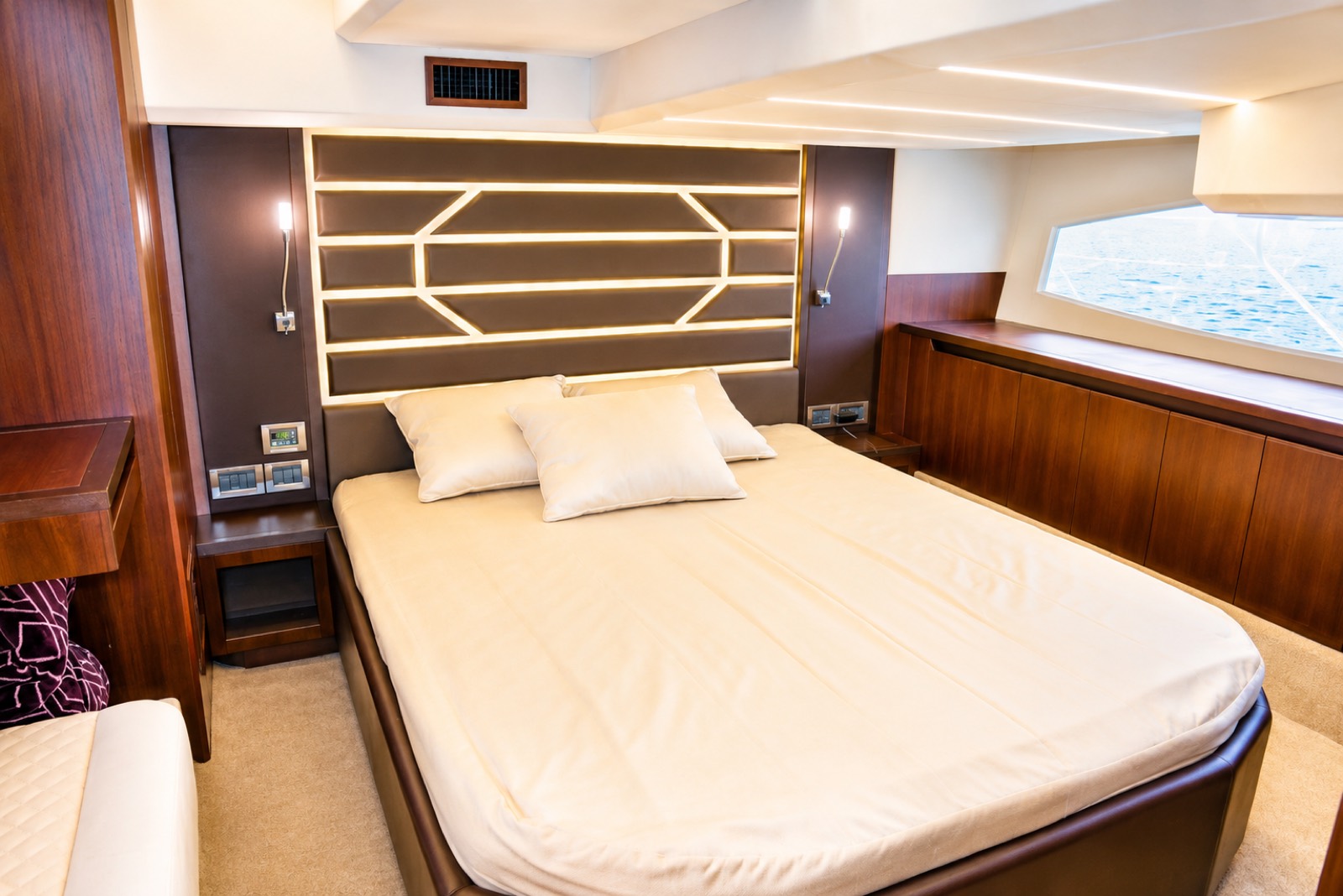 Galeon 45 "Kira", photo 10 of 20