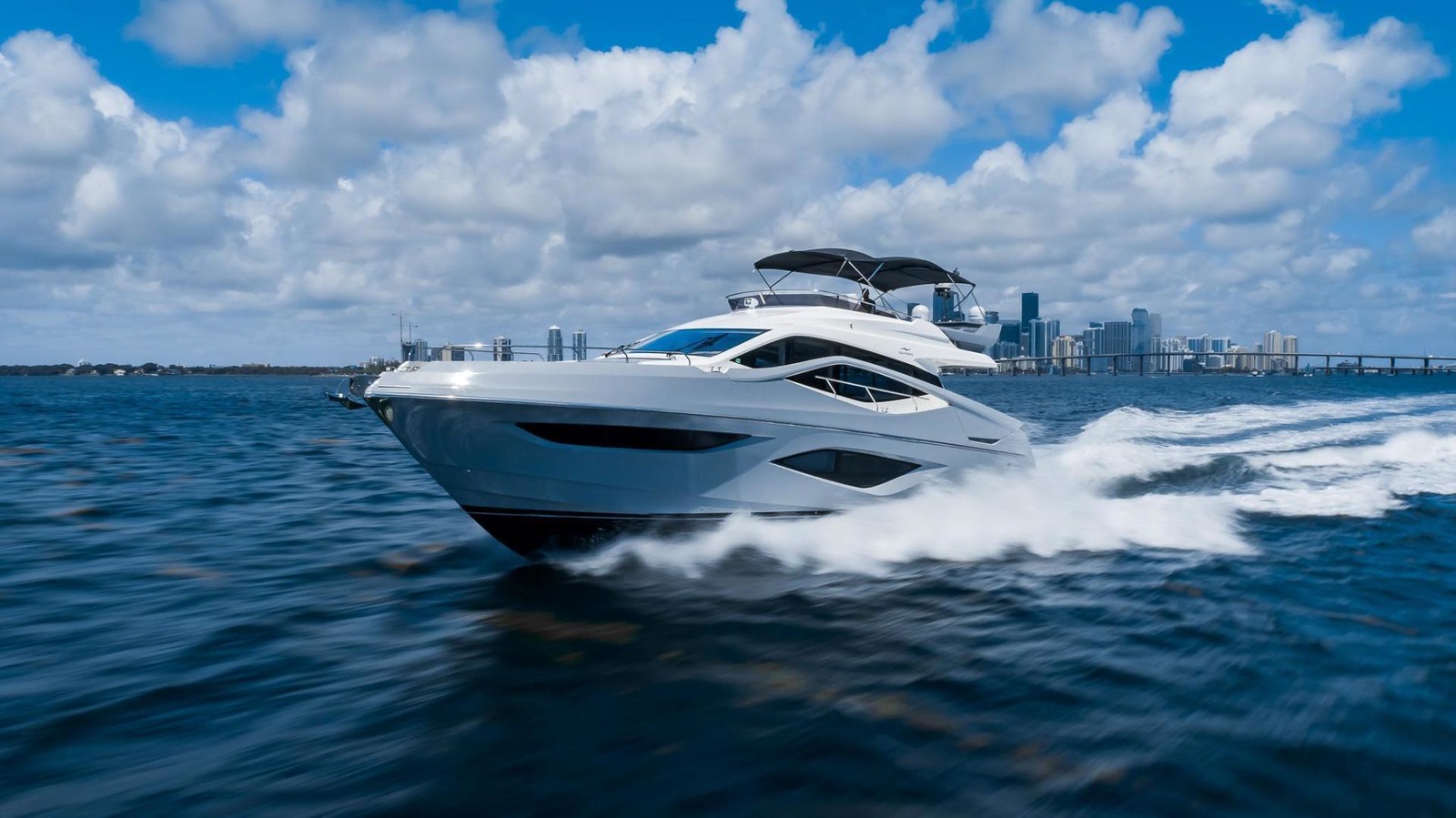 Numarine 65 yacht charter in Miami