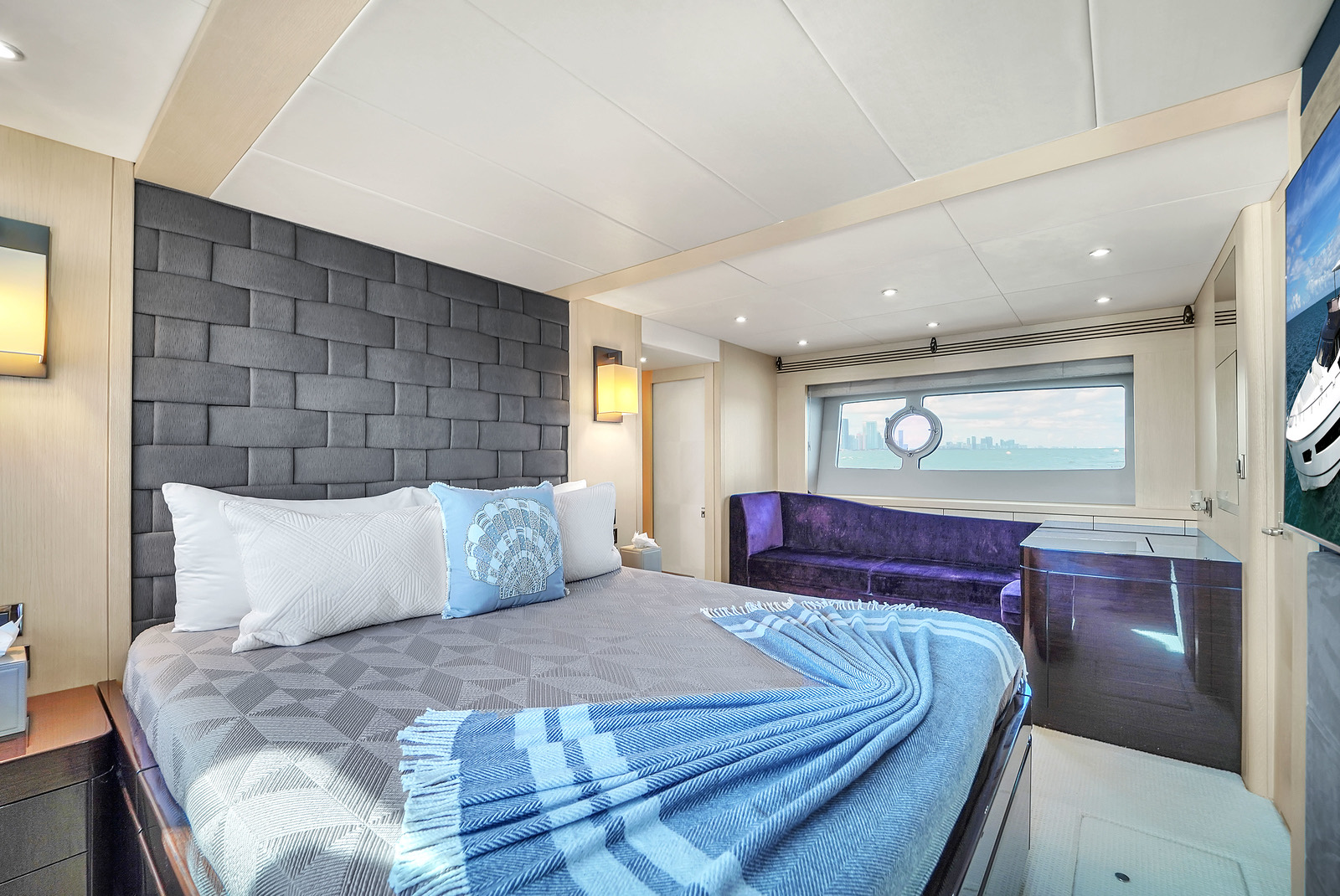 Sunseeker 75 M4, photo 12 of 28